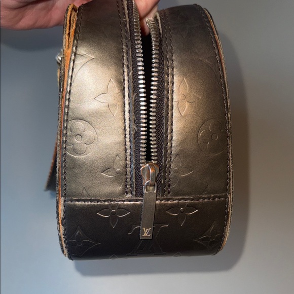 Louis Vuitton Rehab Shelton Monogram Leather Handbag matte - Picture 9 of 16